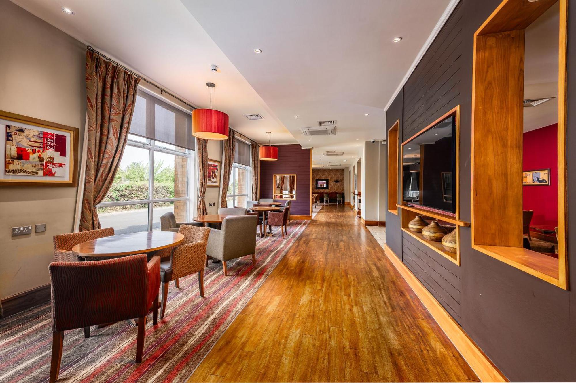 Milestone Peterborough Hotel A1M, Sure Hotel Collection By Best Western Stilton Extérieur photo