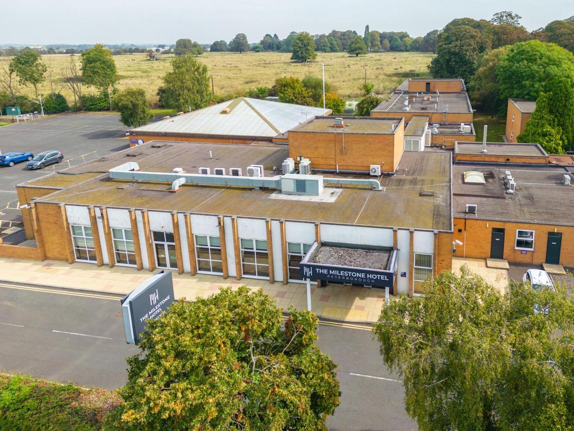 Milestone Peterborough Hotel A1M, Sure Hotel Collection By Best Western Stilton Extérieur photo