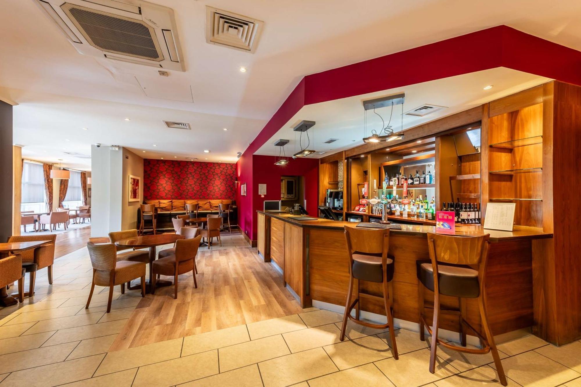 Milestone Peterborough Hotel A1M, Sure Hotel Collection By Best Western Stilton Extérieur photo