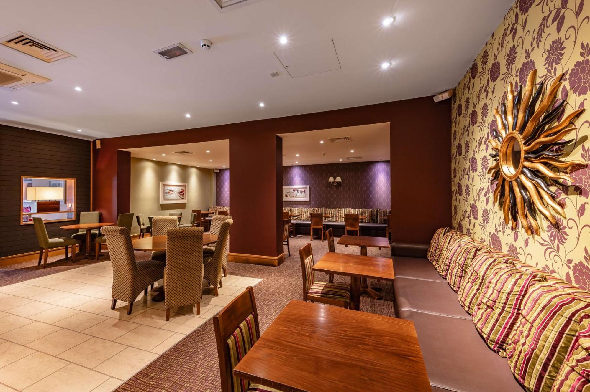 Milestone Peterborough Hotel A1M, Sure Hotel Collection By Best Western Stilton Extérieur photo