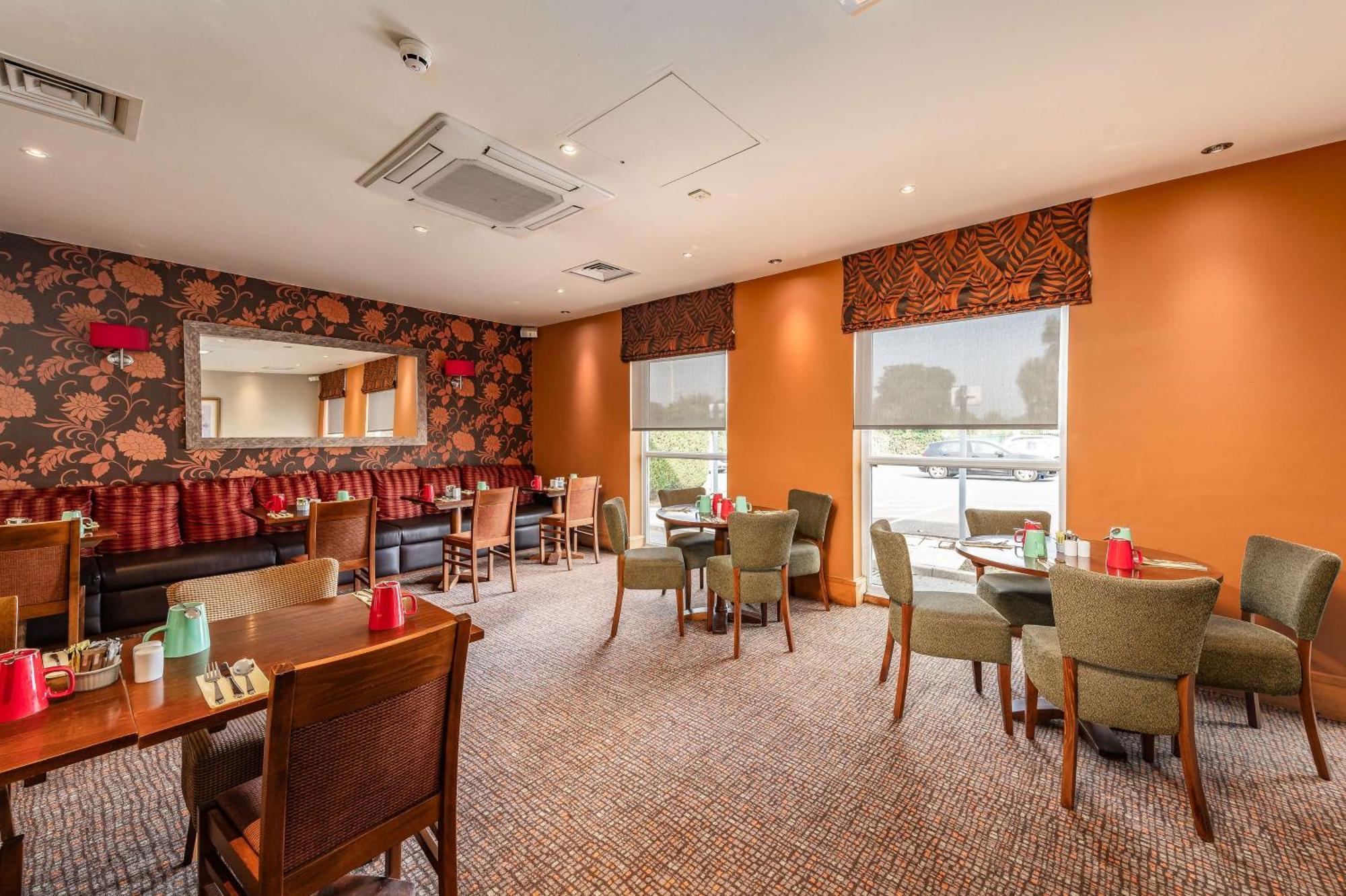 Milestone Peterborough Hotel A1M, Sure Hotel Collection By Best Western Stilton Extérieur photo